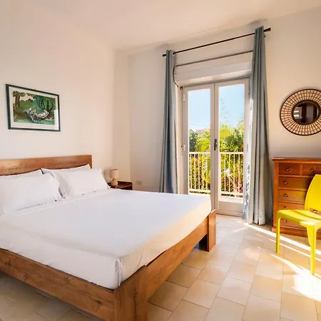 Vista Mare All'addaura Apartamento